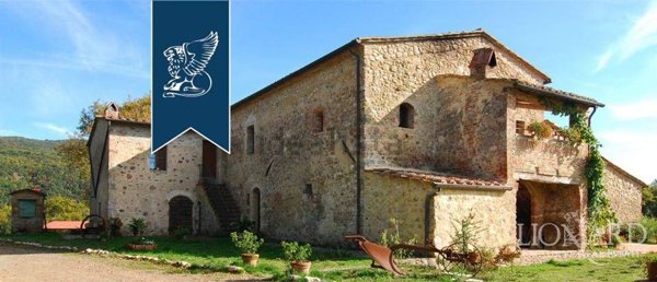 casa indipendente in vendita a Civitella Paganico