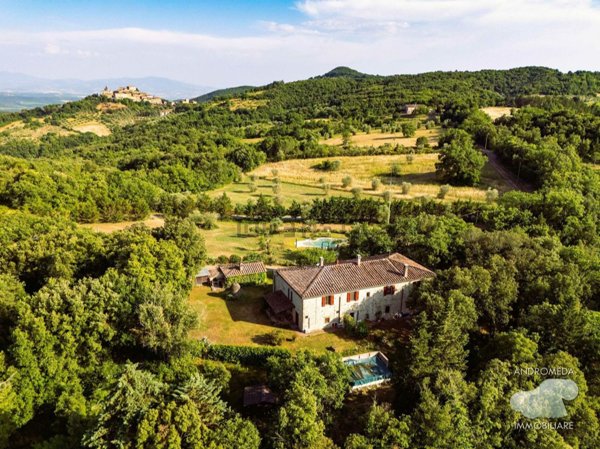 casa indipendente in vendita a Civitella Paganico