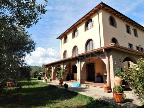 casa indipendente in vendita a Civitella Paganico in zona Paganico