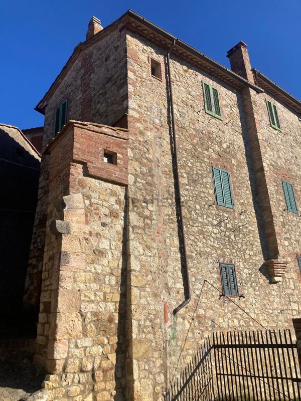 appartamento in vendita a Civitella Paganico in zona Pari