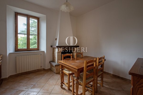 casa indipendente in vendita a Civitella Paganico in zona Pari