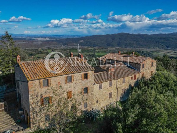 casa indipendente in vendita a Civitella Paganico