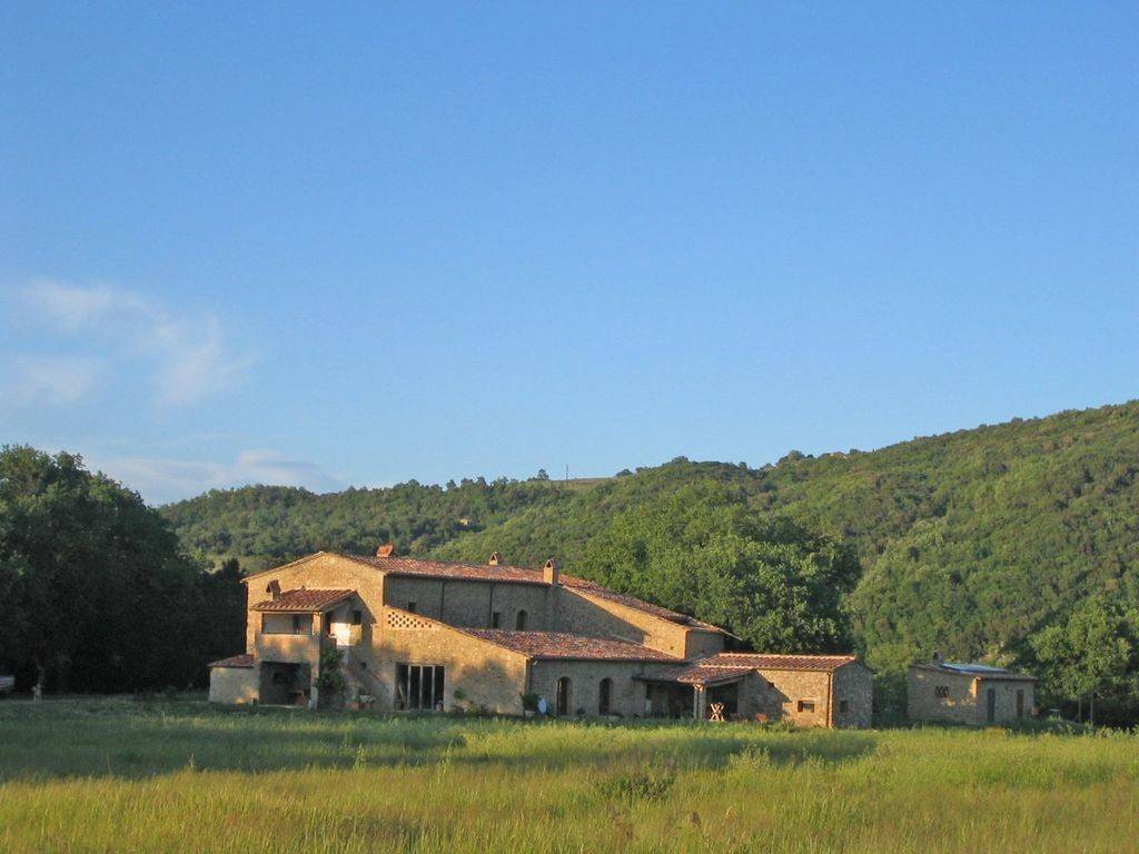 casa indipendente in vendita a Civitella Paganico in zona Petriolo