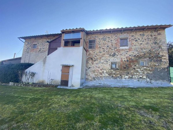 casa indipendente in vendita a Civitella Paganico