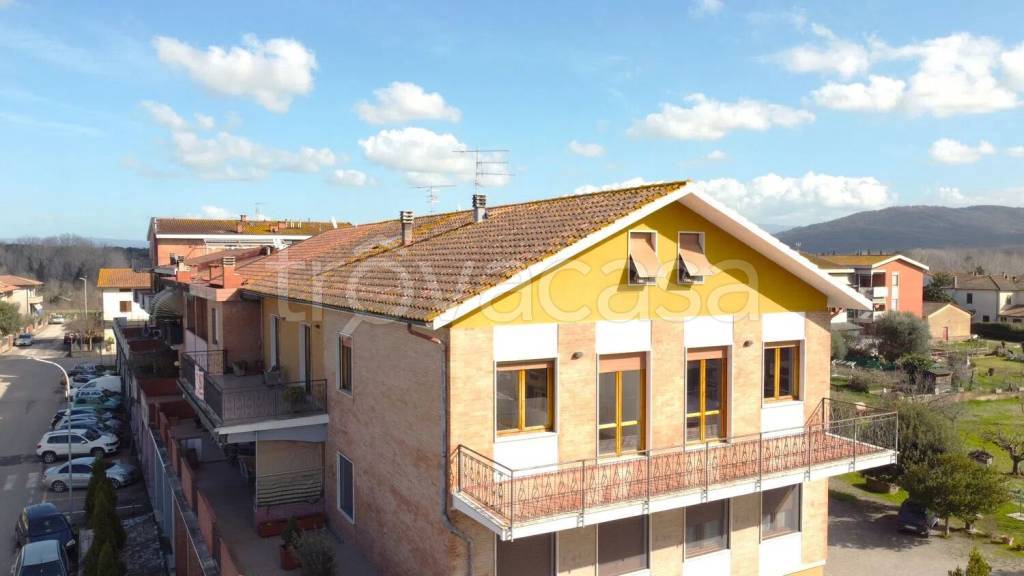 appartamento in vendita a Civitella Paganico in zona Paganico
