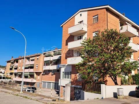 appartamento in vendita a Civitella Paganico in zona Paganico