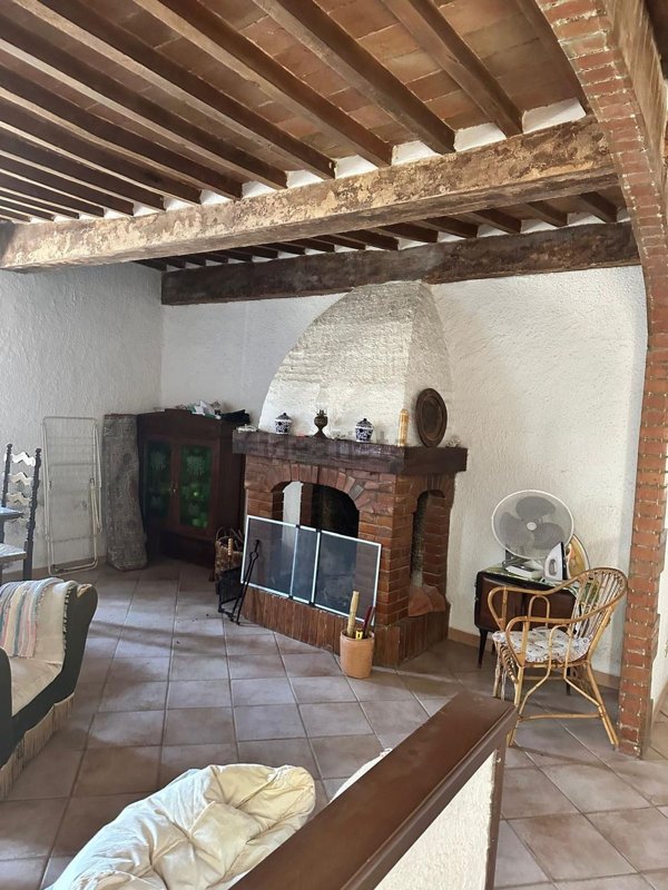 appartamento in vendita a Civitella Paganico in zona Pari
