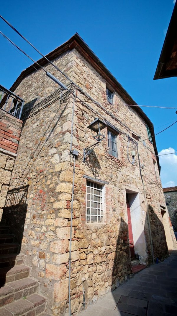 appartamento in vendita a Civitella Paganico in zona Pari