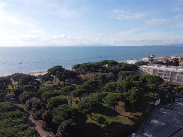 appartamento in vendita a Follonica