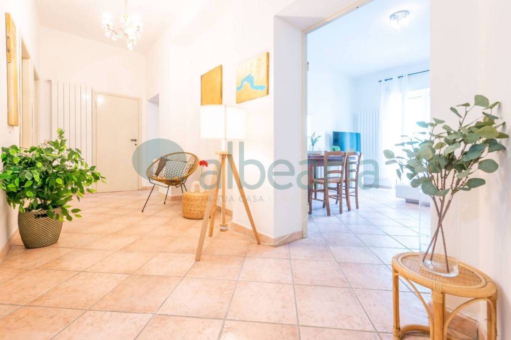 appartamento in vendita a Follonica