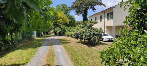 appartamento in vendita a Follonica