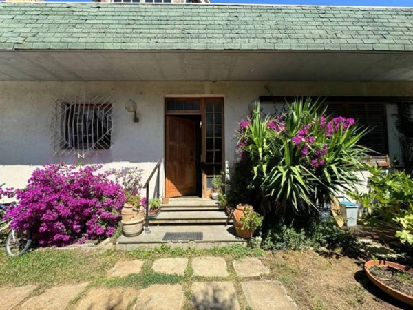 casa indipendente in vendita a Follonica