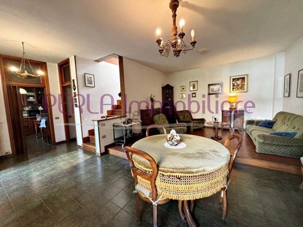 casa indipendente in vendita a Follonica