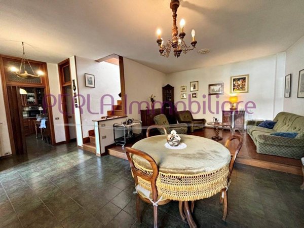 casa indipendente in vendita a Follonica
