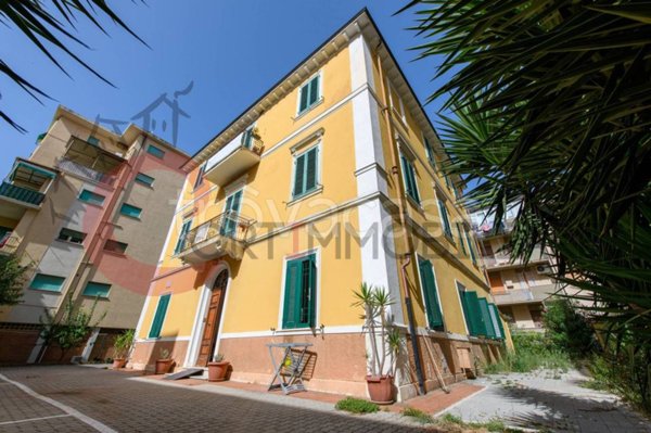 appartamento in vendita a Follonica