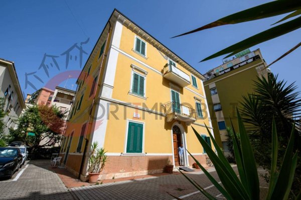 appartamento in vendita a Follonica
