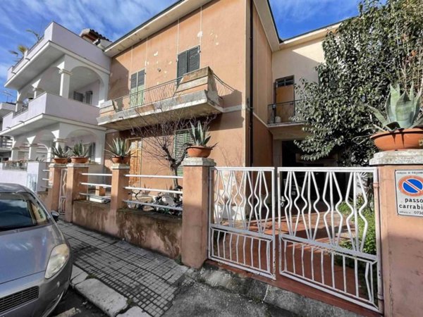 appartamento in vendita a Follonica