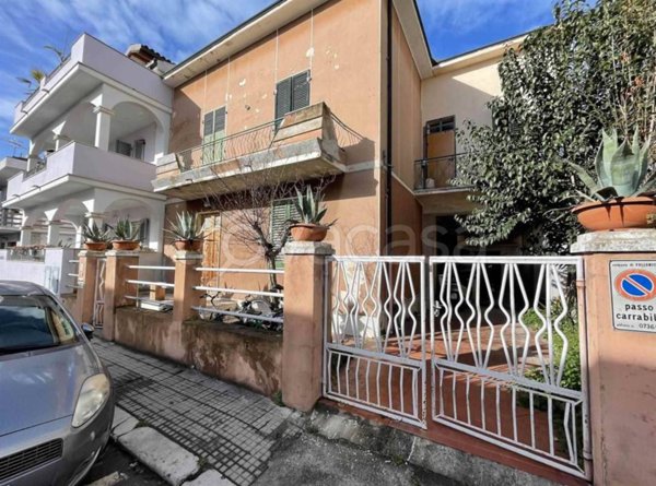 appartamento in vendita a Follonica