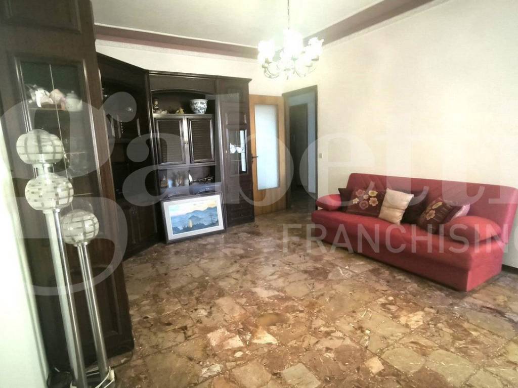 appartamento in vendita a Follonica