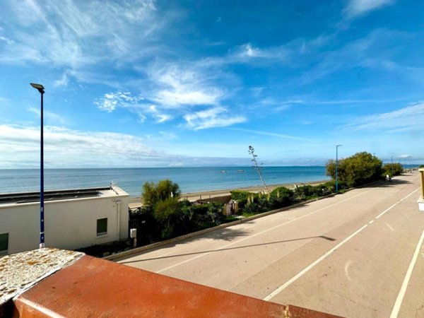 appartamento in vendita a Follonica