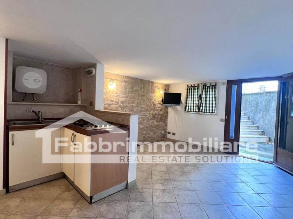appartamento in vendita a Follonica