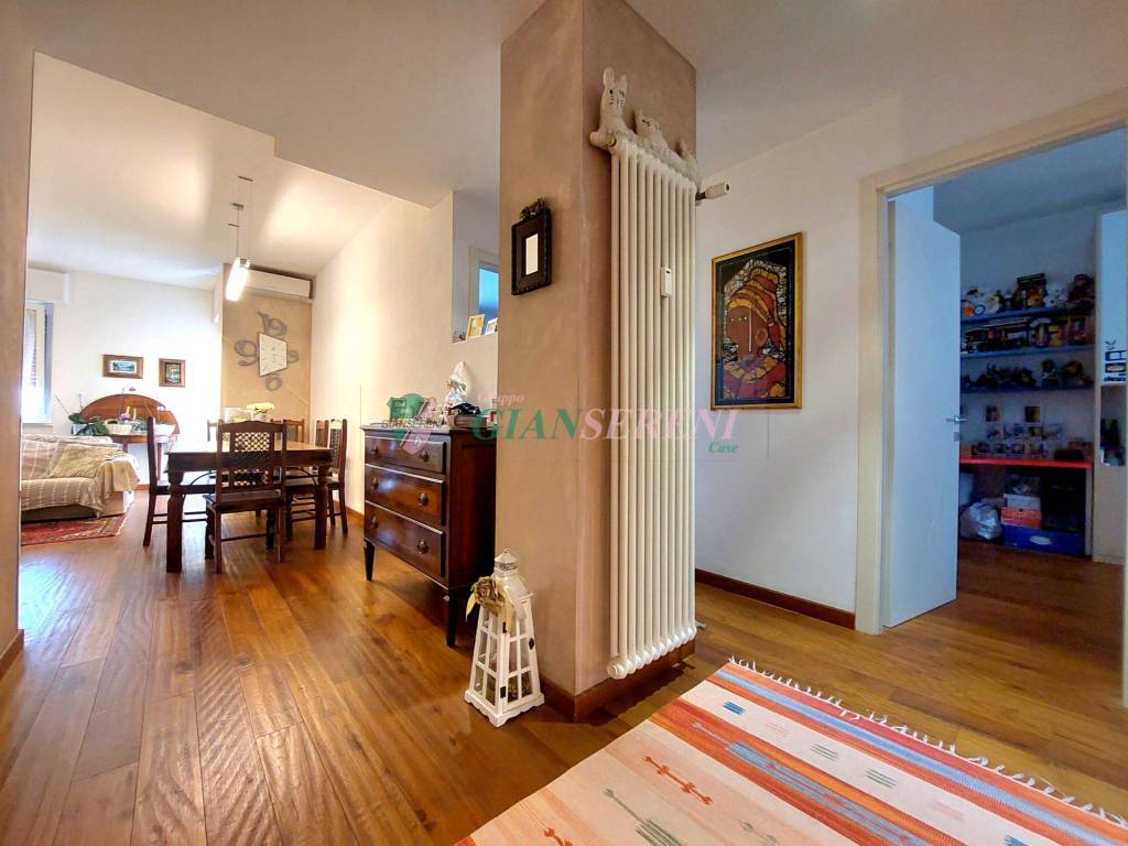 appartamento in vendita a Follonica