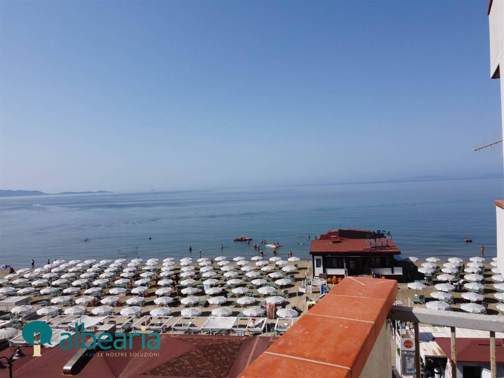 appartamento in vendita a Follonica