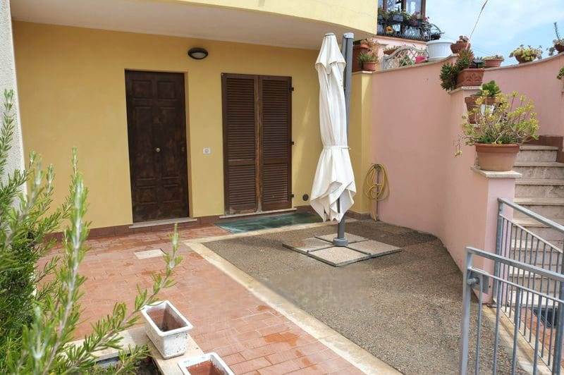 casa indipendente in vendita a Follonica