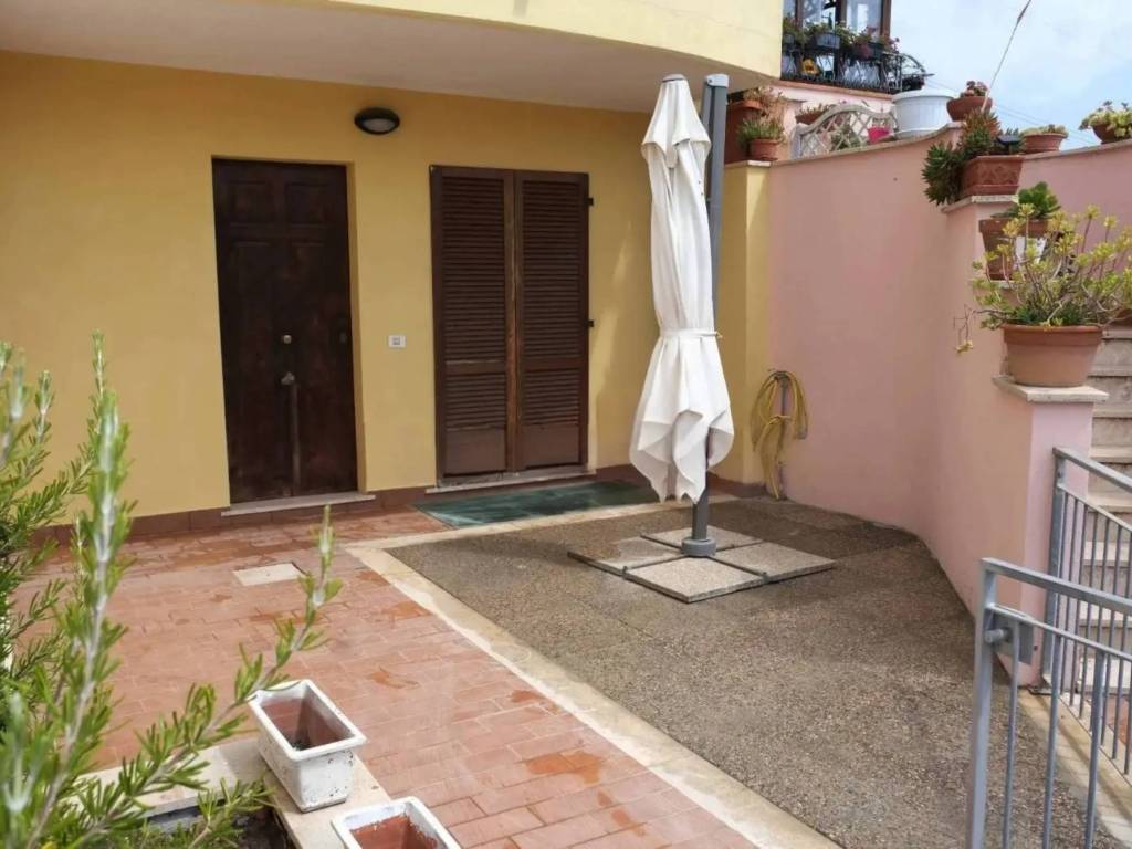 appartamento in vendita a Follonica