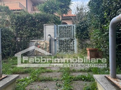 appartamento in vendita a Follonica