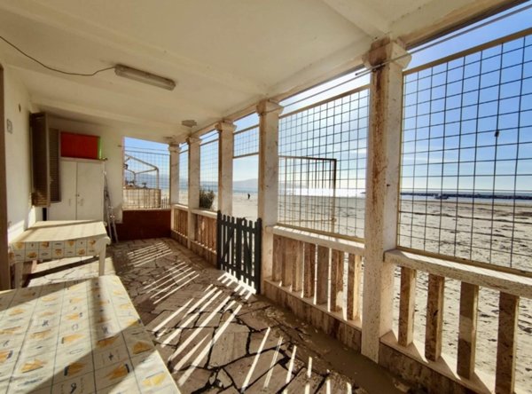 casa indipendente in vendita a Follonica