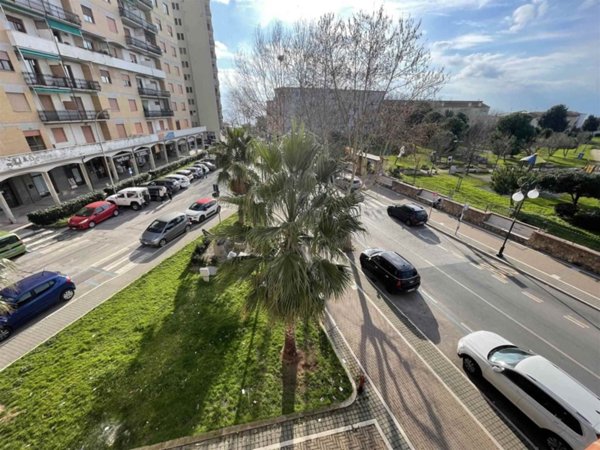 appartamento in vendita a Follonica