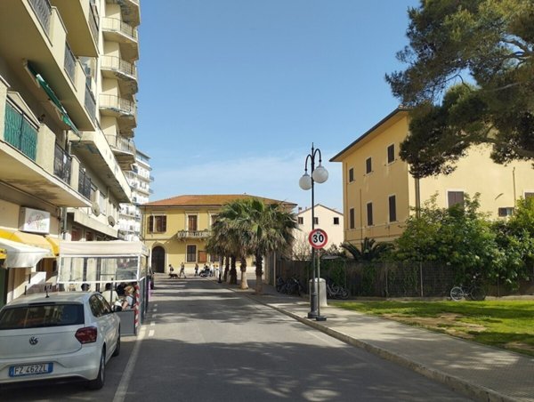 appartamento in vendita a Follonica