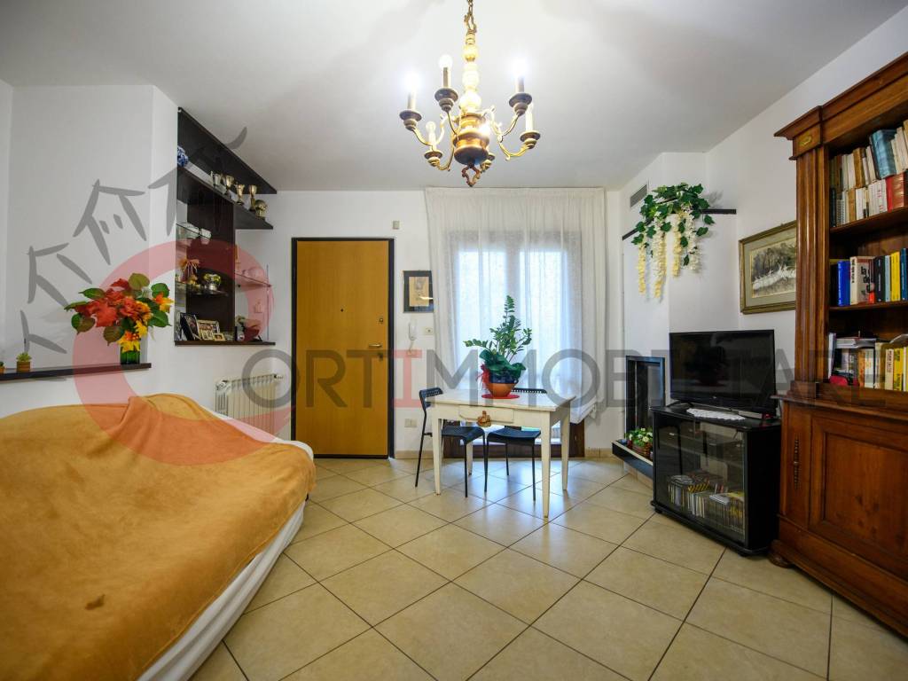 appartamento in vendita a Follonica