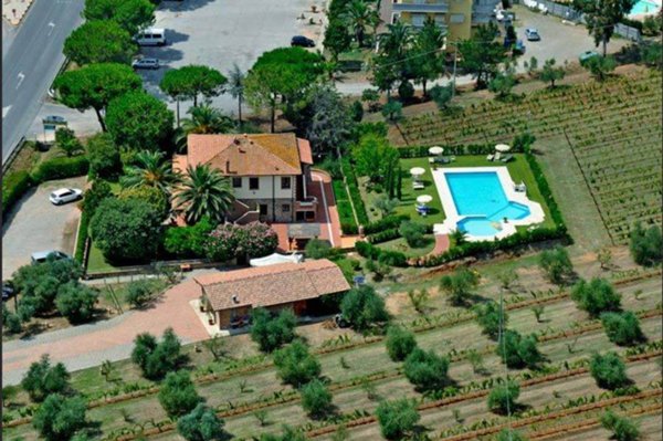 appartamento in vendita a Follonica