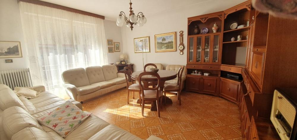 appartamento in vendita a Follonica