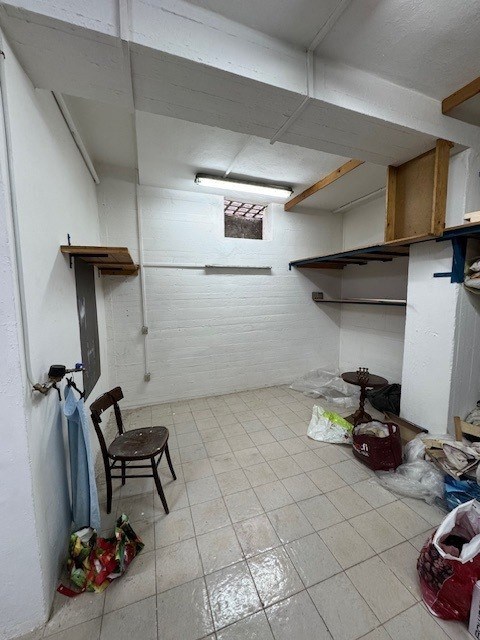 locale di sgombero in vendita a Follonica