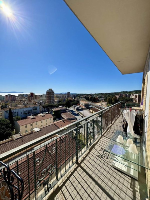 appartamento in vendita a Follonica
