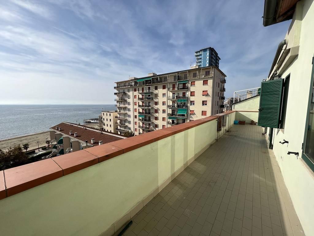 appartamento in vendita a Follonica