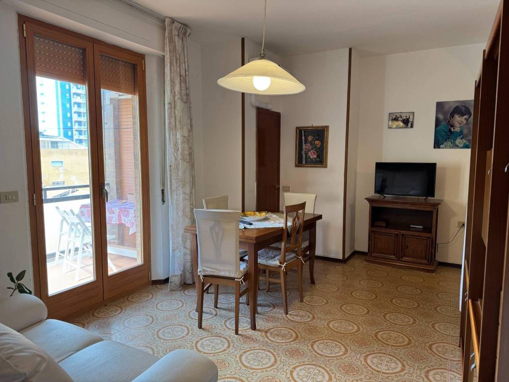 appartamento in vendita a Follonica