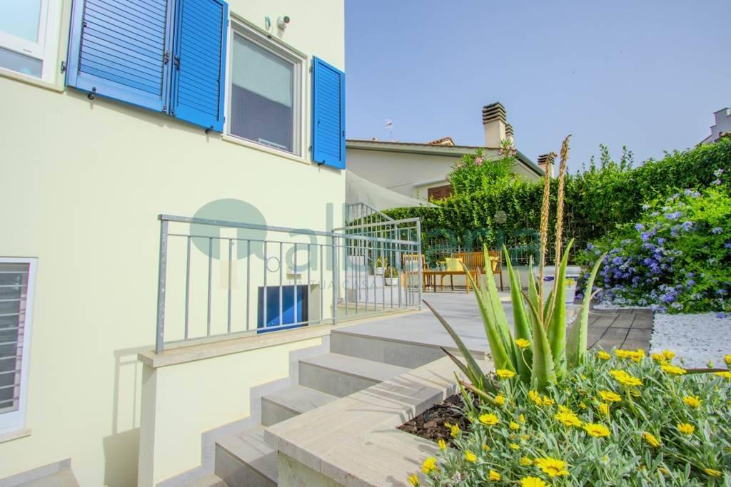 appartamento in vendita a Follonica