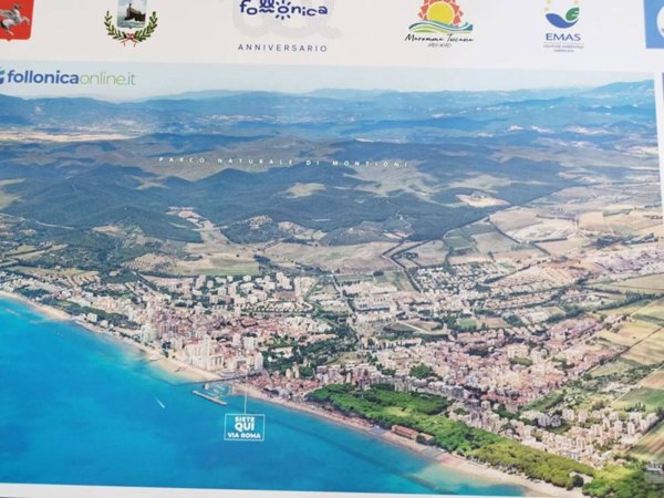 casa indipendente in vendita a Follonica
