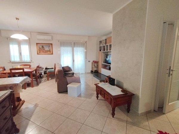 appartamento in vendita a Follonica