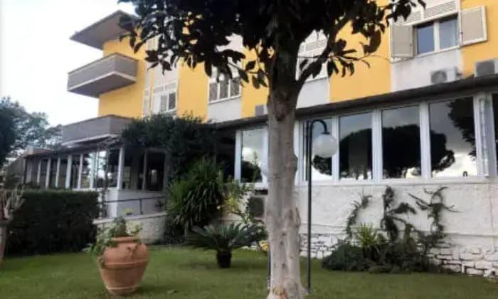 villa in vendita a Follonica