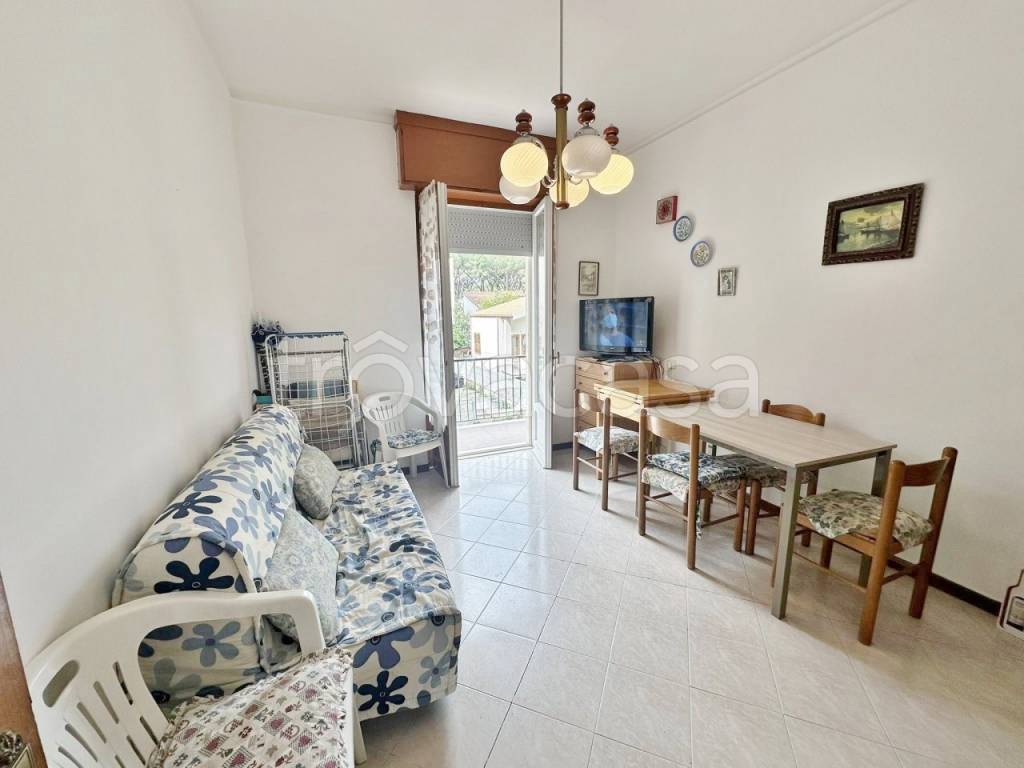 appartamento in vendita a Follonica