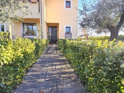 casa indipendente in vendita a Follonica