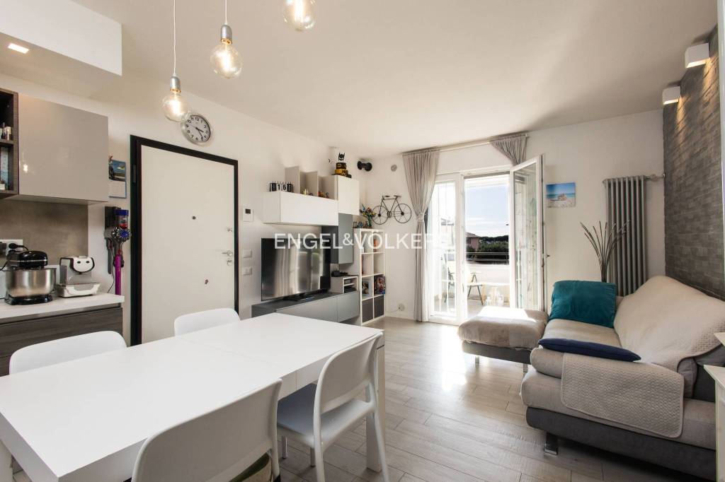 casa indipendente in vendita a Follonica