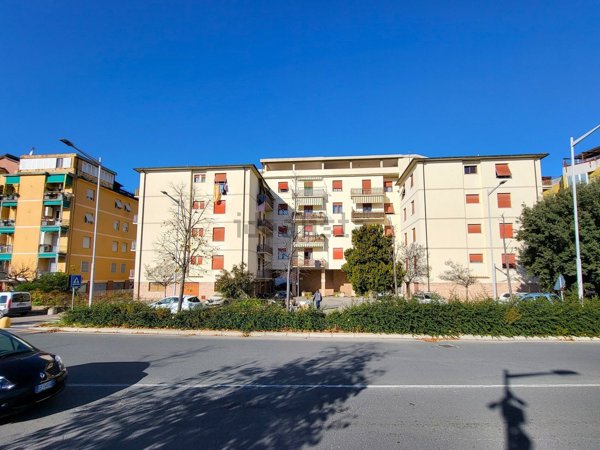 appartamento in vendita a Follonica