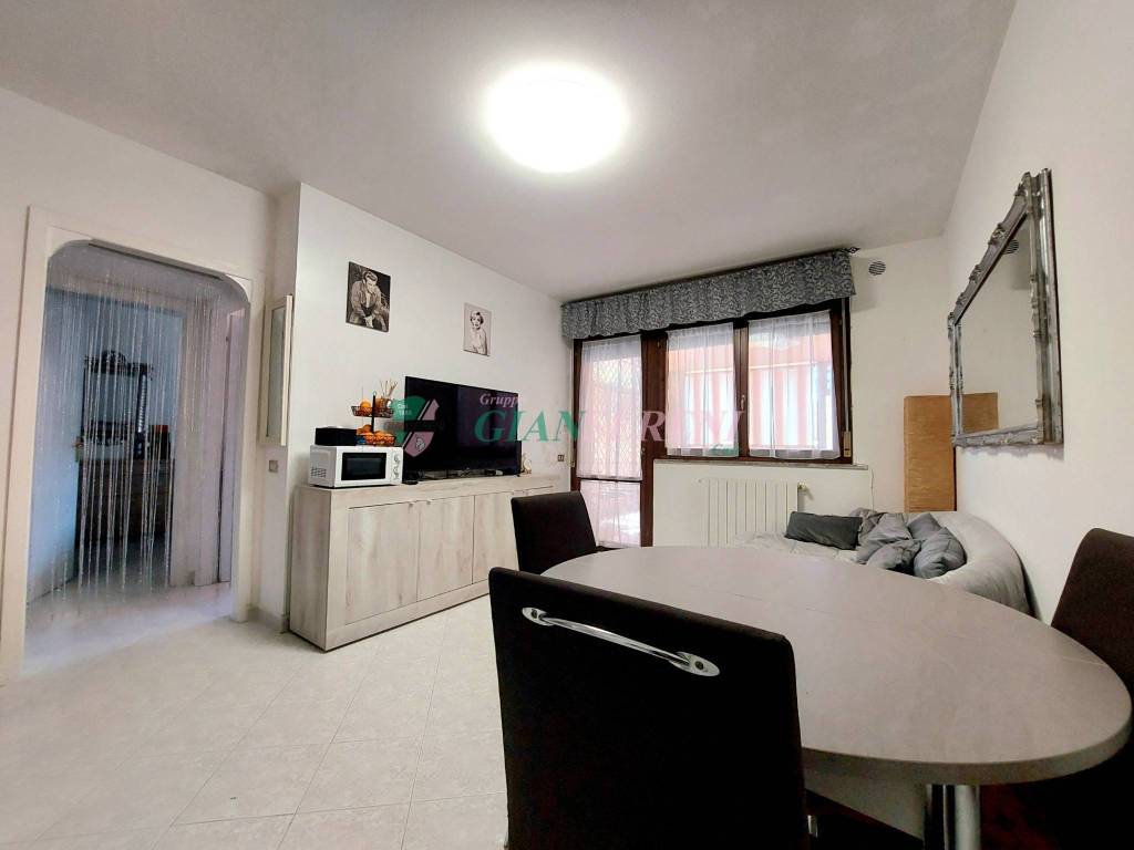 appartamento in vendita a Follonica