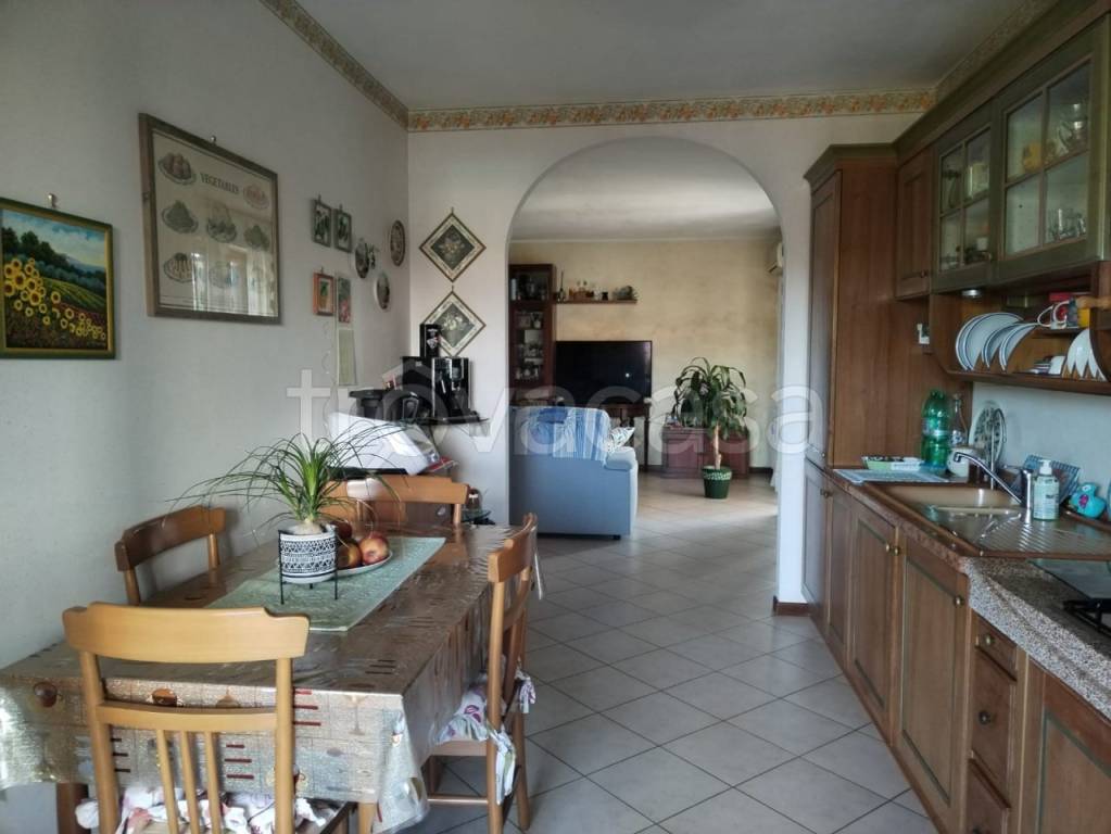appartamento in vendita a Follonica